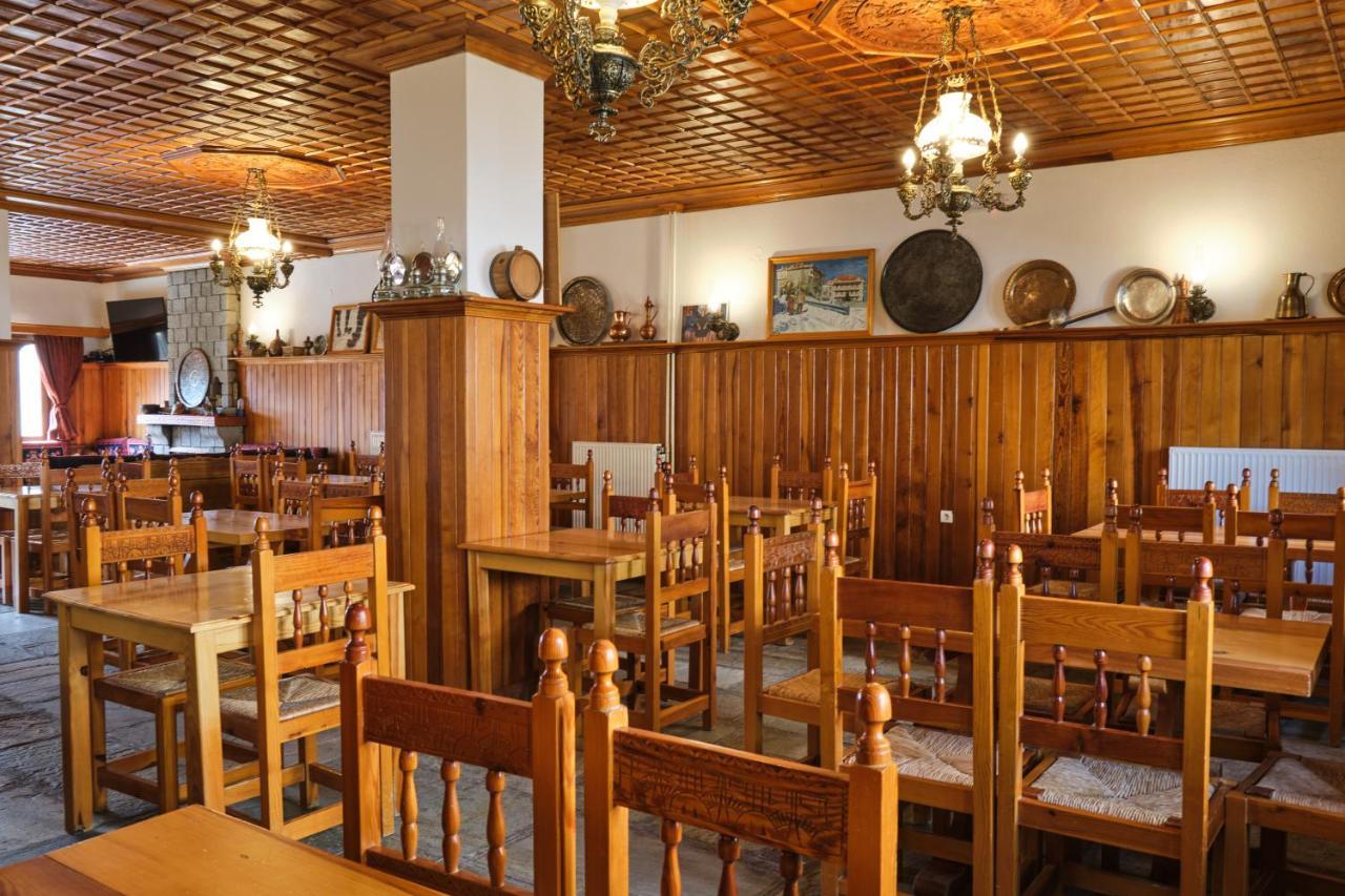 Hotel Victoria Metsovo Exterior photo