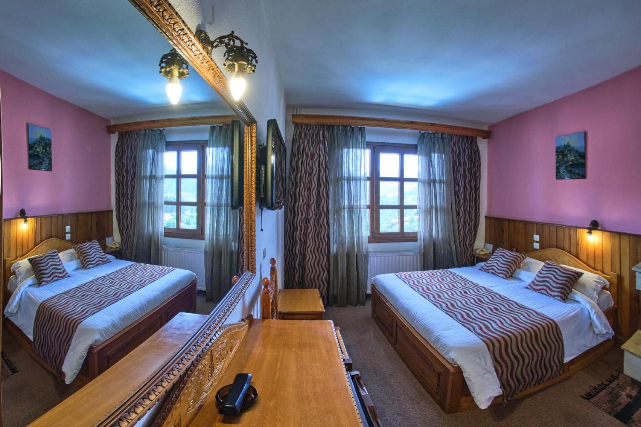 Hotel Victoria Metsovo Exterior photo